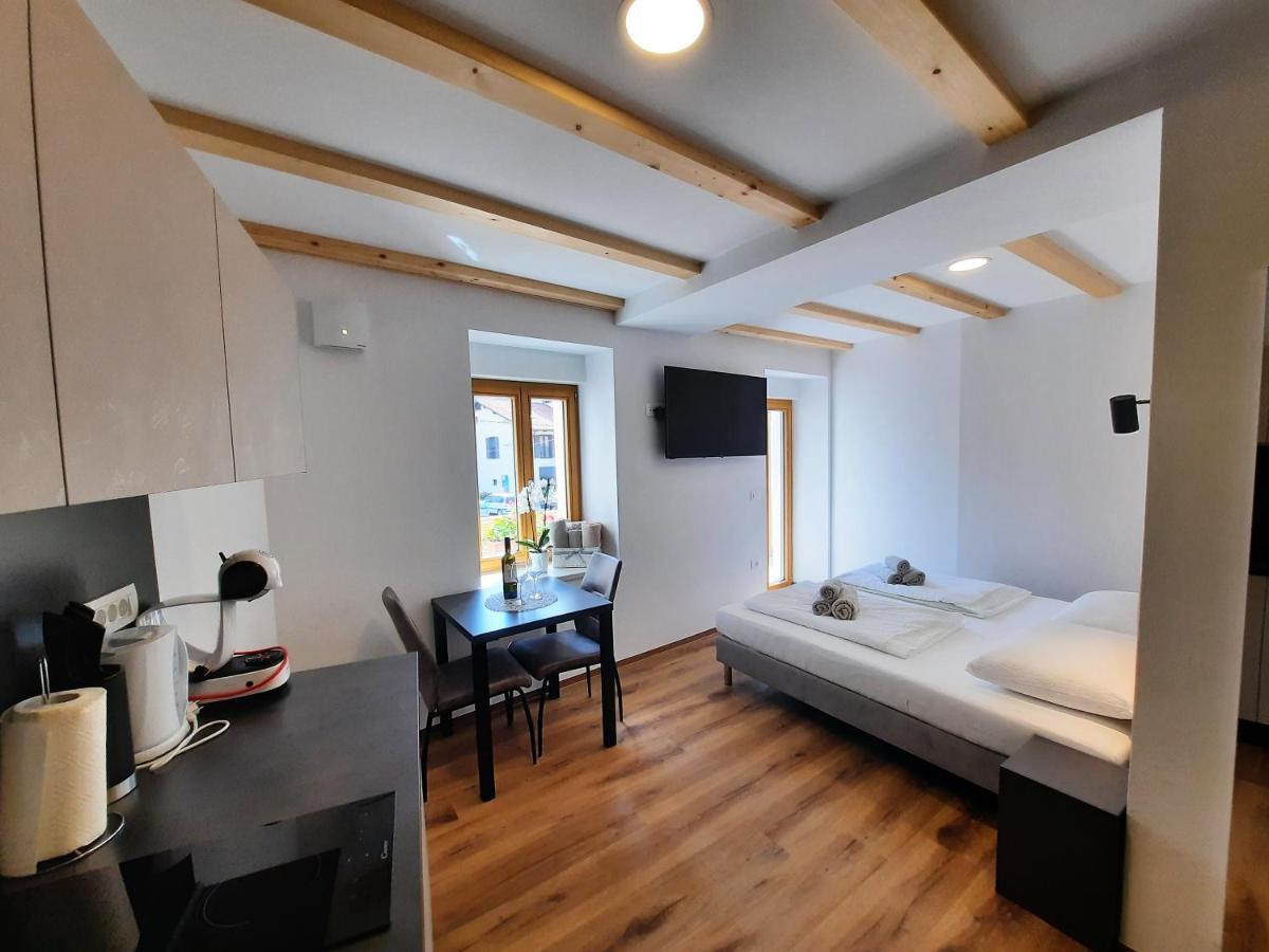Apartments Hlapi With Spa Kobarid Luaran gambar