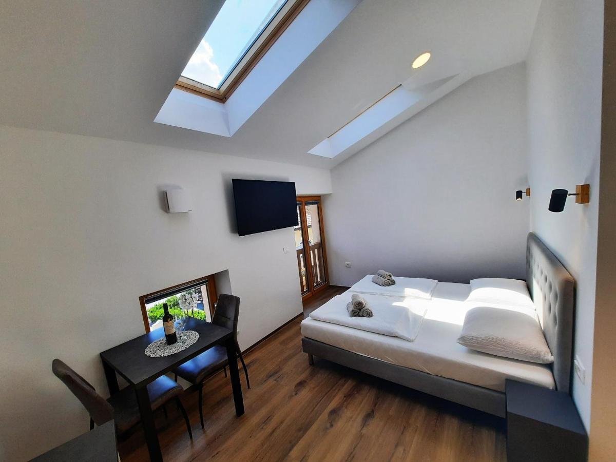 Apartments Hlapi With Spa Kobarid Luaran gambar
